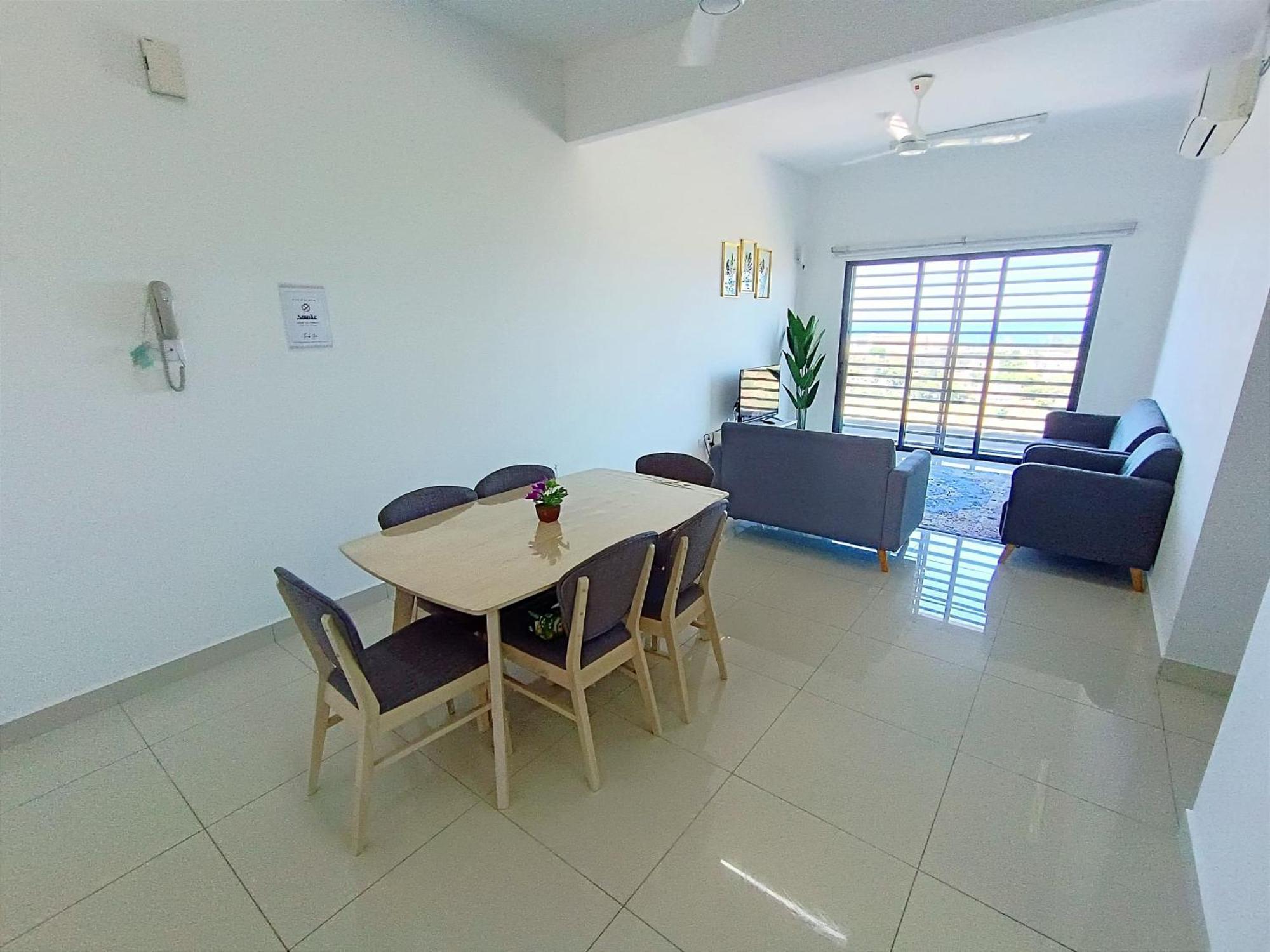 Apartment D'luna Seaview I Sunrise View
